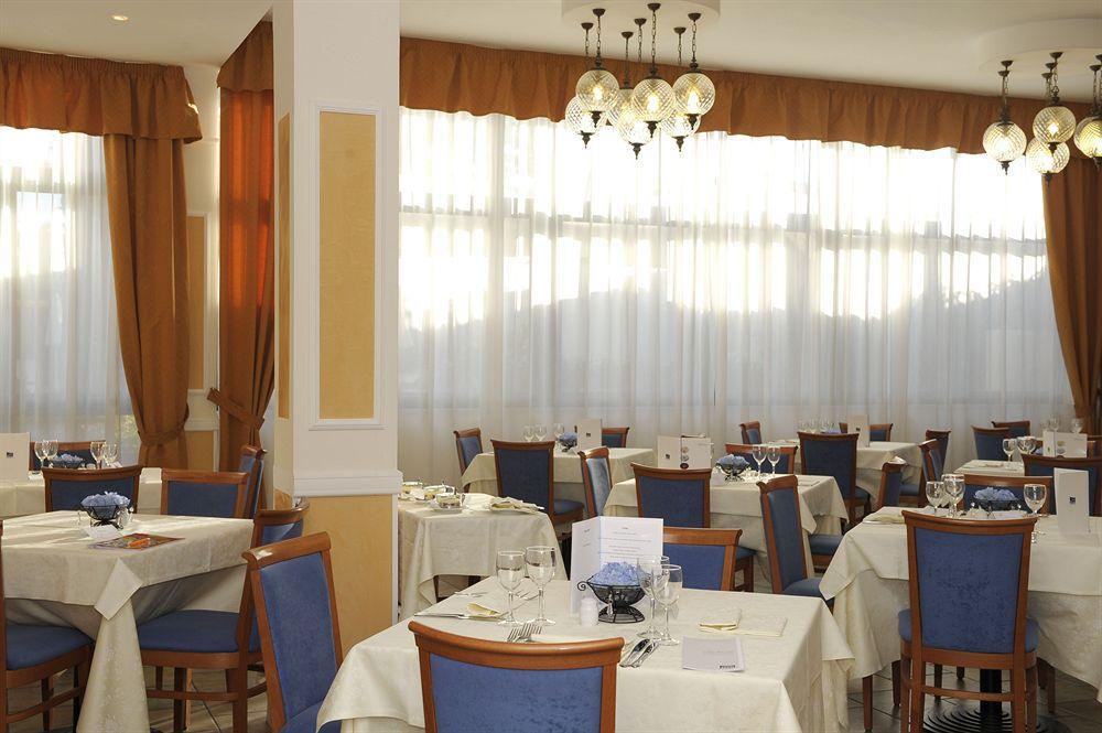 Grand Hotel Форте дей Марми Екстериор снимка
